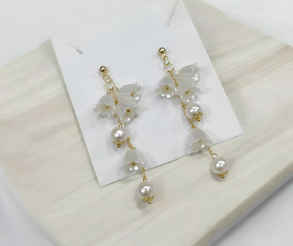 Pearl Korean Flower Earrings for Women – Elegant White Floral Design with Classic Pearl Detailing | Stylish Fashion Jewelry for Parties, Weddings, and Daily Wear | AWJ-998
